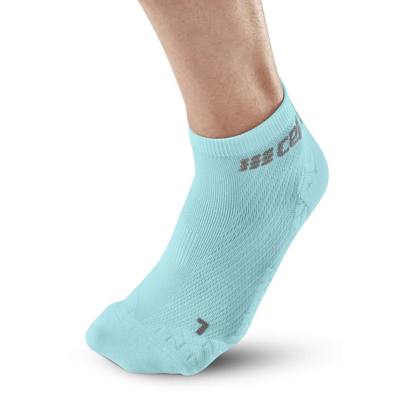 CEP ULTRALIGHT LOW CUT WOMAN